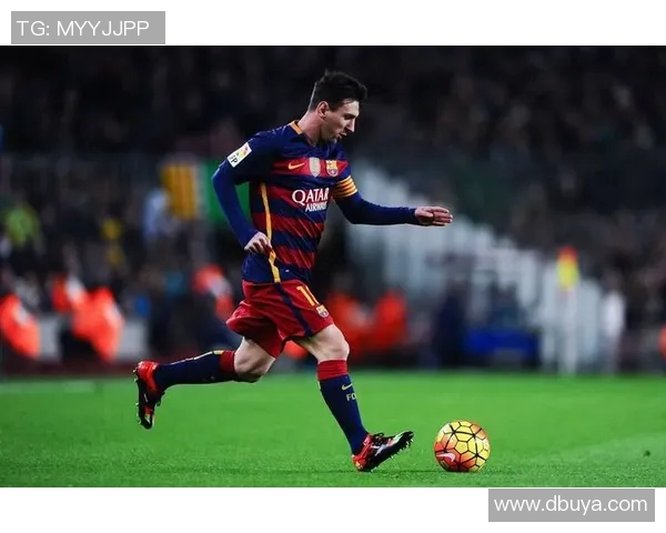 足球明星精彩瞬间身体扭转展现灵动魅力的动感图片合集