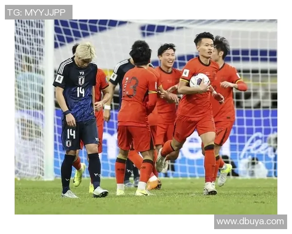 南京足球队荣登全国足球团队协作排行榜第二名展现团队精神与实力